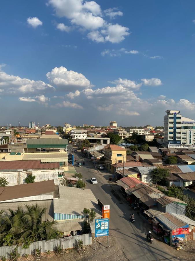 Jasmine Hotel& Sky Bar Battambang Exterior photo